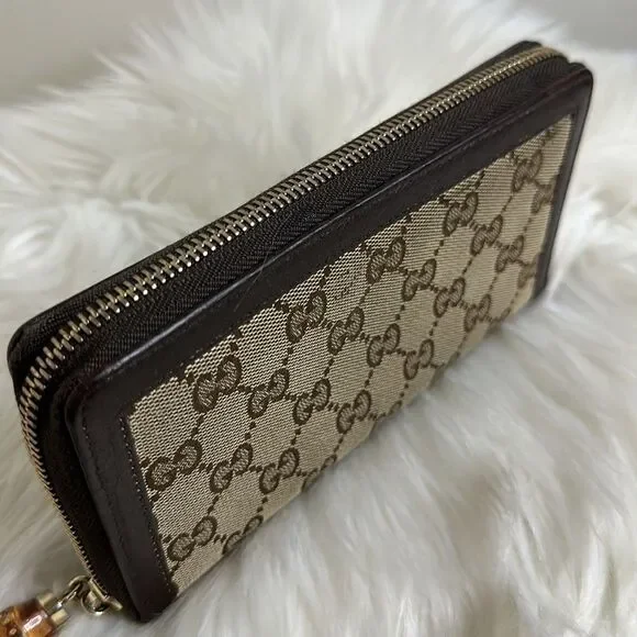 💯Authentic Gucci Zipped Long Wallet 🍀 - Picture 5 of 16